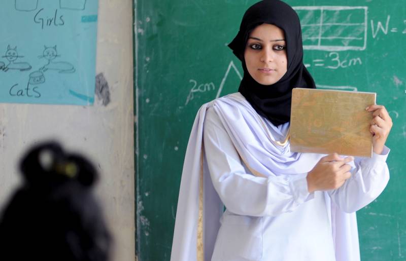 KP minister vows transparent hiring of teachers