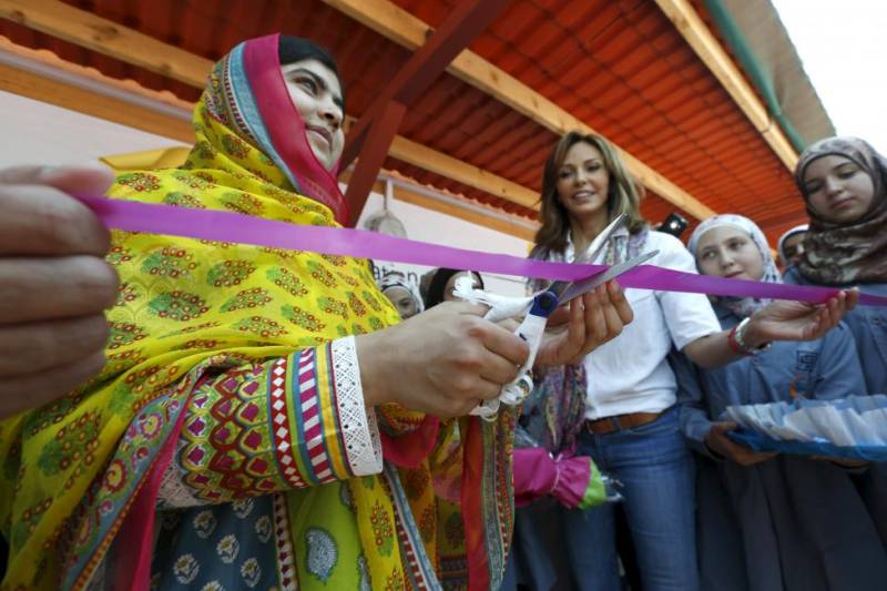 Malala opens school for Syrian refugees