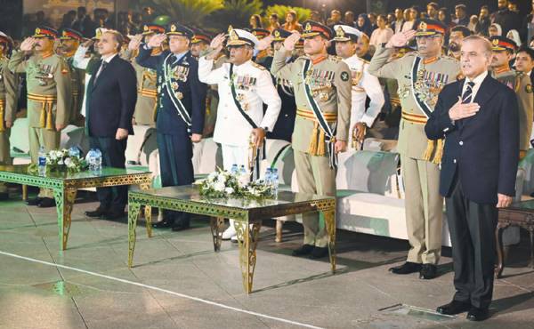 Pakistan, India should settle Kashmir issue for lasting peace: PM