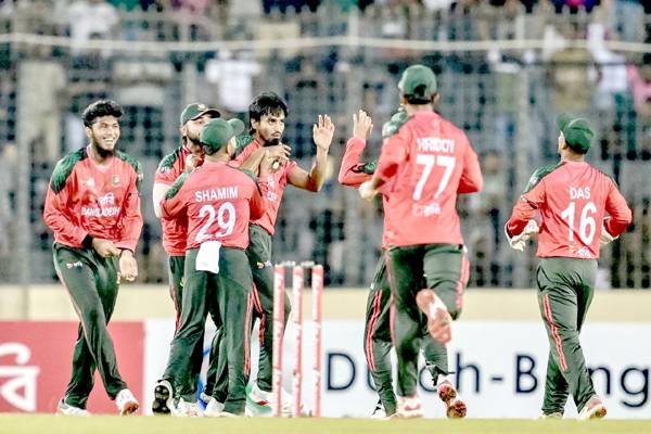 Bangladesh eye historic whitewash as Pakistan seek consolation in final T20I