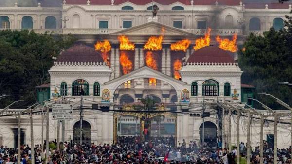 Nepal’s major parties say dissolved parliament must be reinstated