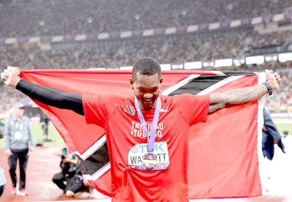 Walcott’s golden comeback ends 13-year wait for world javelin crown