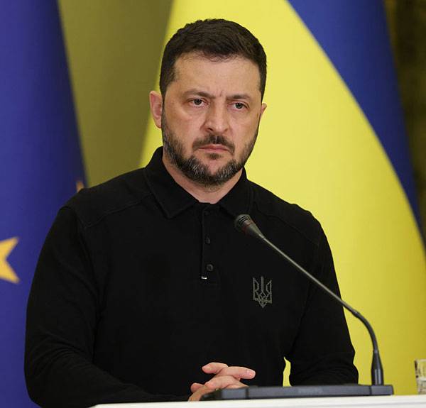 Zelensky says 3 killed, dozens wounded in ‘massive’ Russian attack
